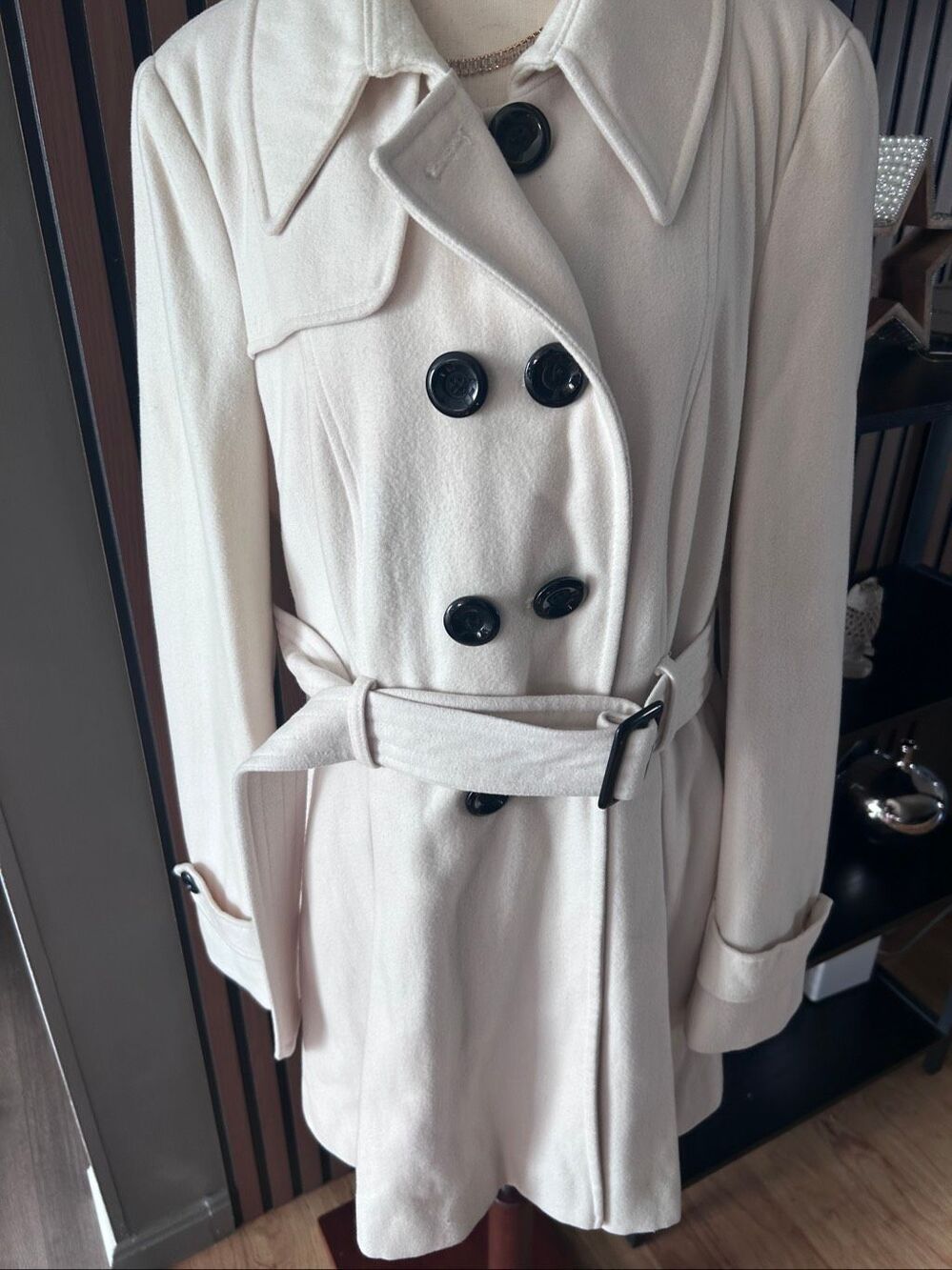 Victoria’s Secret Wool blend double breasted winter pea coat white/cream color s
